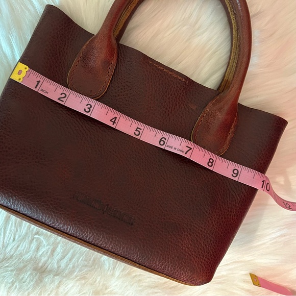 EUC Portland Leather Brown Crossbody Bag - Picture 6 of 14